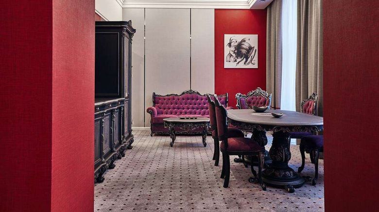 <b>Grand Hotel Lviv Casino & Spa Suite</b>. Images powered by <a href="https://iceportal.shijigroup.com/" title="IcePortal" target="_blank">IcePortal</a>.