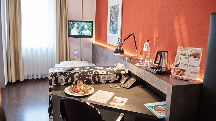Hotel Amadeus Room