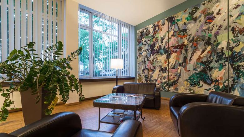 <b>Hotel An Der Oper Chemnitz Lobby</b>. Images powered by <a href="https://iceportal.shijigroup.com/" title="IcePortal" target="_blank">IcePortal</a>.