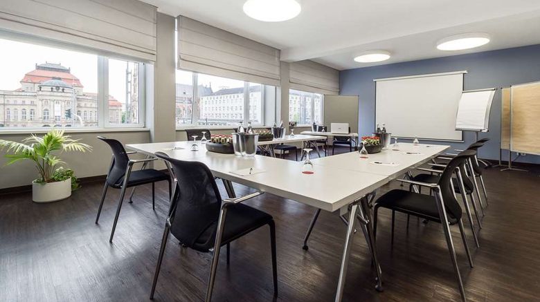 <b>Hotel An Der Oper Chemnitz Meeting</b>. Images powered by <a href="https://iceportal.shijigroup.com/" title="IcePortal" target="_blank">IcePortal</a>.