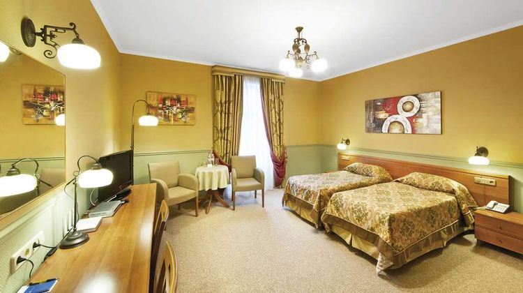 Frapolli Hotel Room