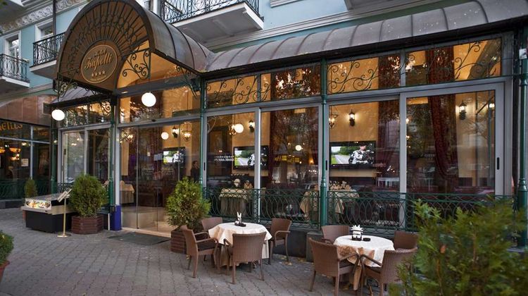 Frapolli Hotel Exterior