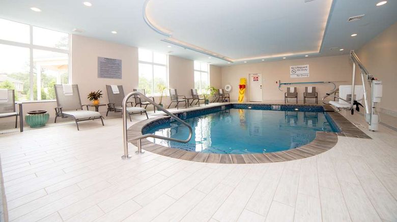 <b>Hampton Inn Atlantic City/Absecon Pool</b>. Images powered by <a href="https://iceportal.shijigroup.com/" title="IcePortal" target="_blank">IcePortal</a>.