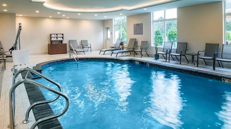 <b>Hampton Inn Atlantic City/Absecon Pool</b>. Images powered by <a href="https://iceportal.shijigroup.com/" title="IcePortal" target="_blank">IcePortal</a>.