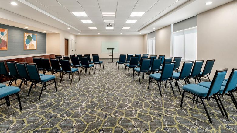 <b>Hampton Inn Atlantic City/Absecon Meeting</b>. Images powered by <a href="https://iceportal.shijigroup.com/" title="IcePortal" target="_blank">IcePortal</a>.