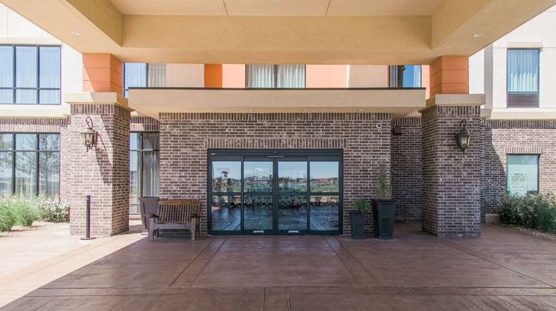 <b>Hampton Inn & Suites Amarillo East Exterior</b>. Images powered by <a href="https://iceportal.shijigroup.com/" title="IcePortal" target="_blank">IcePortal</a>.