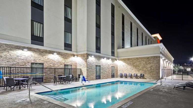 <b>Hampton Inn Kyle Pool</b>. Images powered by <a href="https://iceportal.shijigroup.com/" title="IcePortal" target="_blank">IcePortal</a>.