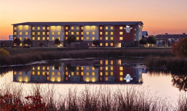 Homewood Suites TechRidge Parmer @ I-35 Exterior