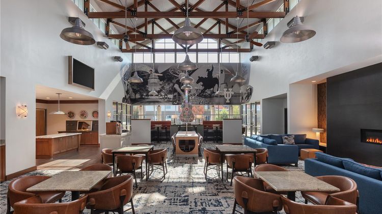 Homewood Suites TechRidge Parmer @ I-35 Lobby