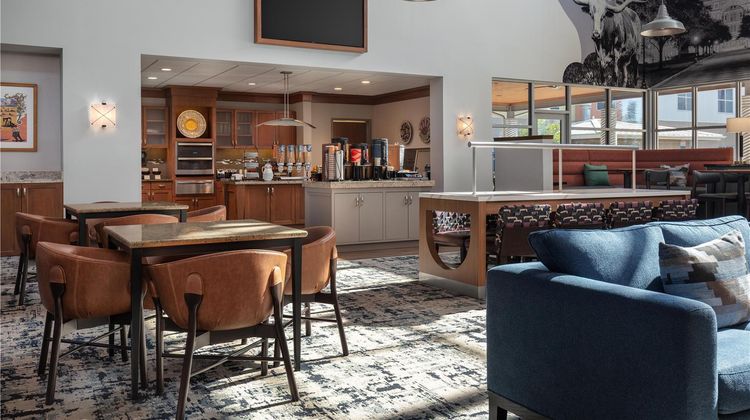 Homewood Suites TechRidge Parmer @ I-35 Lobby