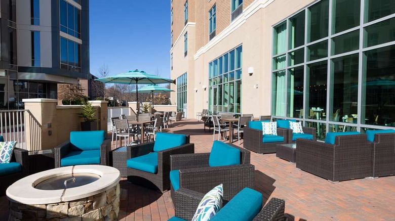 <b>Hilton Garden Inn Asheville Downtown Exterior</b>. Images powered by <a href="https://iceportal.shijigroup.com/" title="IcePortal" target="_blank">IcePortal</a>.