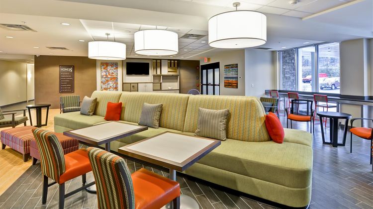 Home2 Suites by Hilton Dickson City Lobby