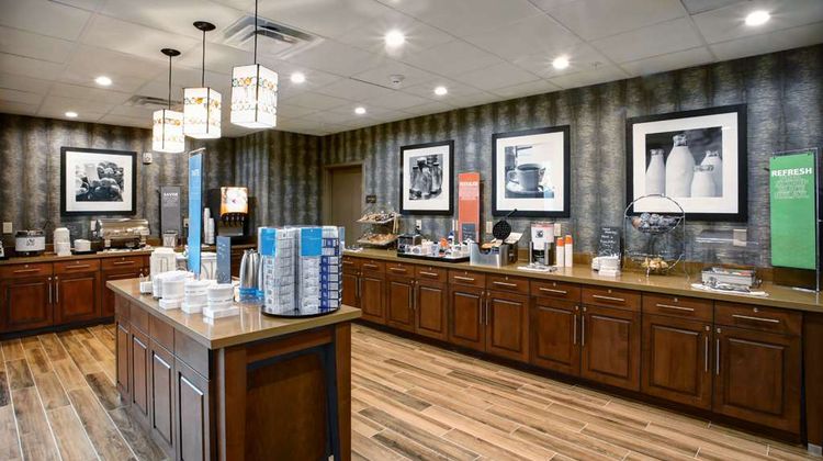 Hampton Inn & Suites Baltimore/Aberdeen Restaurant