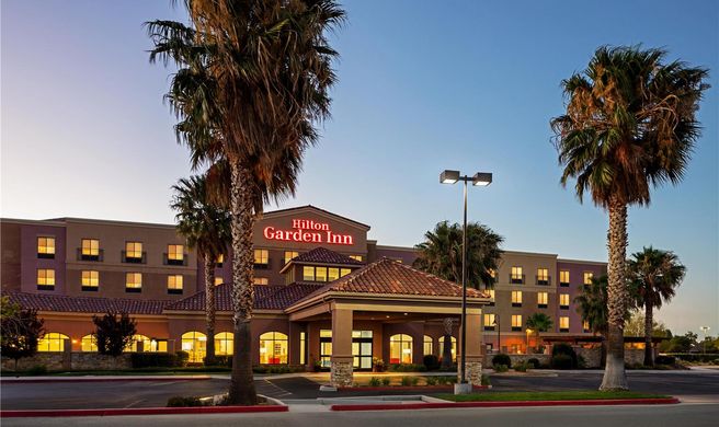 Hilton Garden Inn Palmdale Exterior