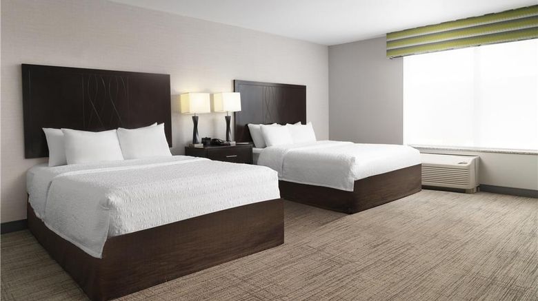 <b>Hampton Inn Fairmont Room</b>. Images powered by <a href="https://iceportal.shijigroup.com/" title="IcePortal" target="_blank">IcePortal</a>.