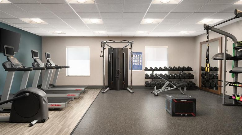 <b>Hampton Inn Fairmont Health</b>. Images powered by <a href="https://iceportal.shijigroup.com/" title="IcePortal" target="_blank">IcePortal</a>.