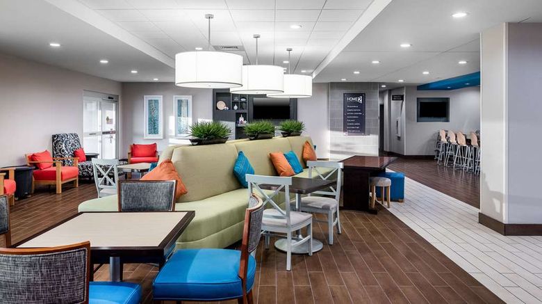 <b>Home2 Suites Charlotte Univ Research Pk Lobby</b>. Images powered by <a href="https://iceportal.shijigroup.com/" title="IcePortal" target="_blank">IcePortal</a>.