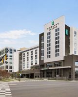Embassy Suites by Hilton Uptown