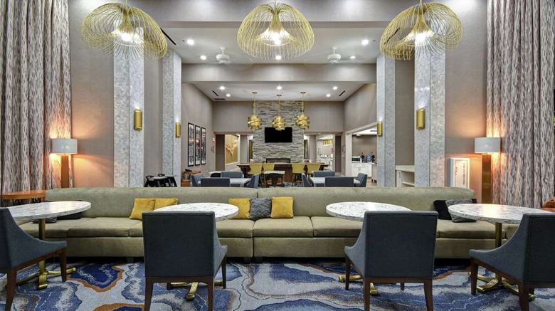 <b>Homewood Suites Dallas/Arlington South Lobby</b>. Images powered by <a href="https://iceportal.shijigroup.com/" title="IcePortal" target="_blank">IcePortal</a>.