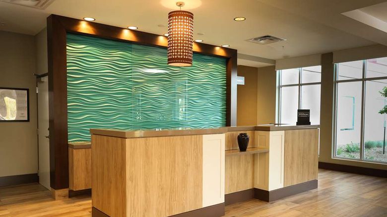 <b>Hilton Garden Inn Arvada/Denver Lobby</b>. Images powered by <a href="https://iceportal.shijigroup.com/" title="IcePortal" target="_blank">IcePortal</a>.