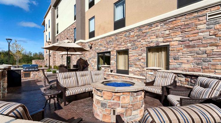 Hampton Inn & Suites Duluth North Exterior