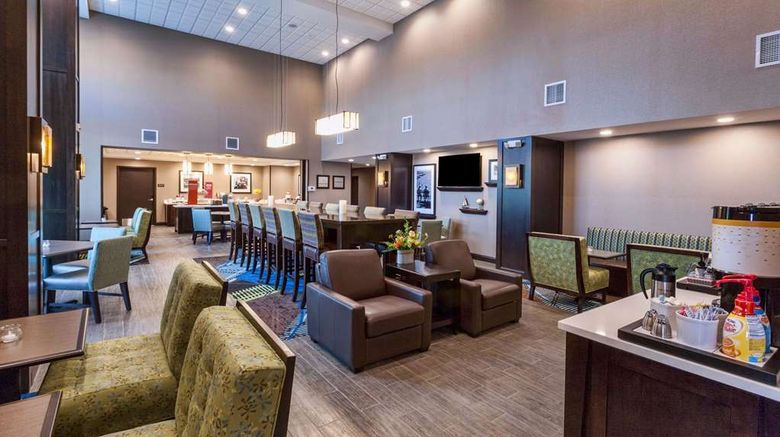 <b>Hampton Inn & Suites Duluth North Restaurant</b>. Images powered by <a href="https://iceportal.shijigroup.com/" title="IcePortal" target="_blank">IcePortal</a>.