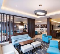 Hampton by Hilton Dundee City Centre Lobby