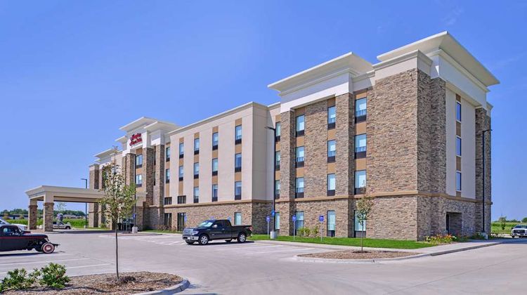 Hampton Inn & Suites Altoona/Des Moines Exterior
