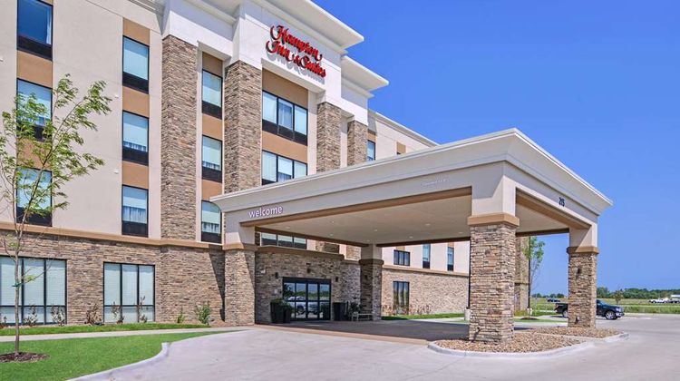 Hampton Inn & Suites Altoona/Des Moines Exterior