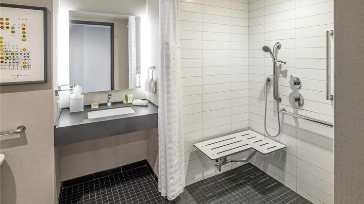 Hilton Des Moines Downtown Room