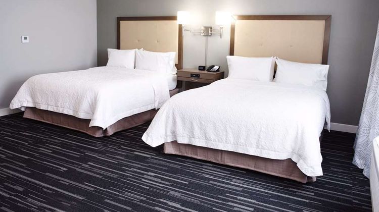 Hampton Inn/Suites Des Moines/Urbandale Room