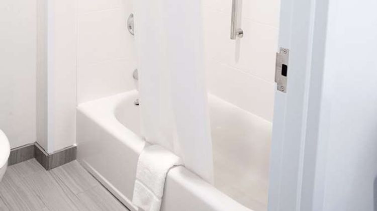 Hampton Inn/Suites Des Moines/Urbandale Room