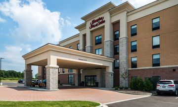 Hampton Inn & Suites Wixom