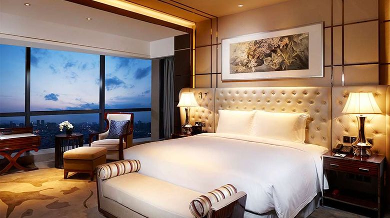 <b>Hilton Foshan Room</b>. Images powered by <a href="https://iceportal.shijigroup.com/" title="IcePortal" target="_blank">IcePortal</a>.