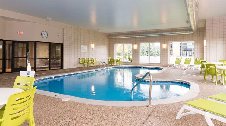 Hilton Garden Inn Grand Rapids Airport Pool