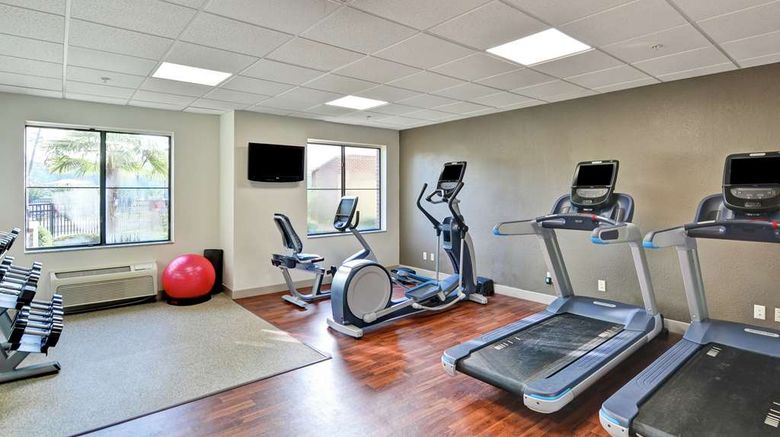 <b>Doubletree by Hilton Hattiesburg Health</b>. Images powered by <a href="https://iceportal.shijigroup.com/" title="IcePortal" target="_blank">IcePortal</a>.