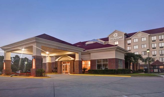 Doubletree by Hilton Hattiesburg Exterior