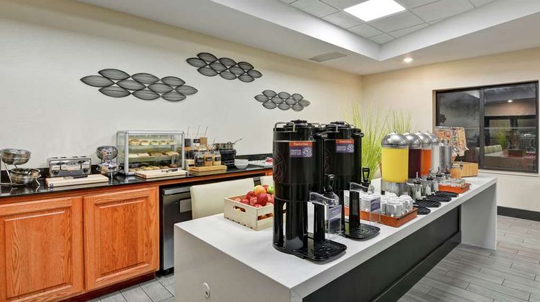 <b>Doubletree by Hilton Hattiesburg Restaurant</b>. Images powered by <a href="https://iceportal.shijigroup.com/" title="IcePortal" target="_blank">IcePortal</a>.