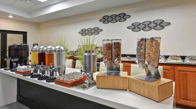 <b>Doubletree by Hilton Hattiesburg Restaurant</b>. Images powered by <a href="https://iceportal.shijigroup.com/" title="IcePortal" target="_blank">IcePortal</a>.