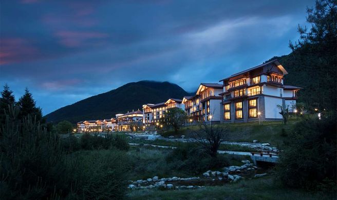 Hilton Linzhi Resort Exterior