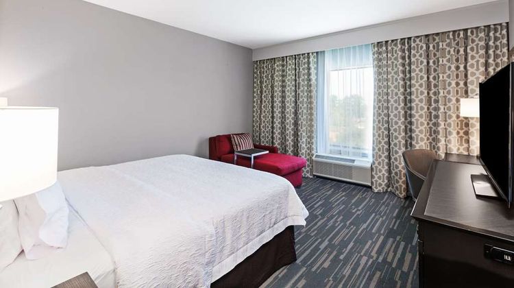 Hampton Inn & Suites Houston/Atascocita Room