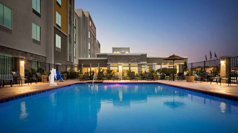 <b>Hilton Garden Inn Houston-Baytown Pool</b>. Images powered by <a href="https://iceportal.shijigroup.com/" title="IcePortal" target="_blank">IcePortal</a>.