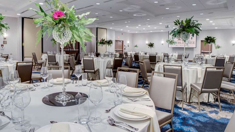DoubleTree by Hilton Harrisonburg Meeting