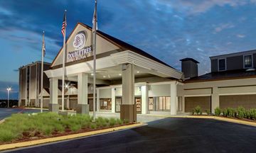 DoubleTree by Hilton Harrisonburg
