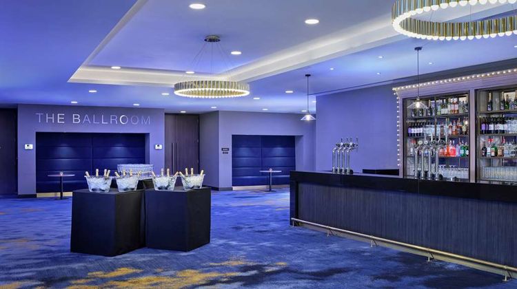 DoubleTree by Hilton Hull Restaurant