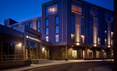 DoubleTree by Hilton Hull