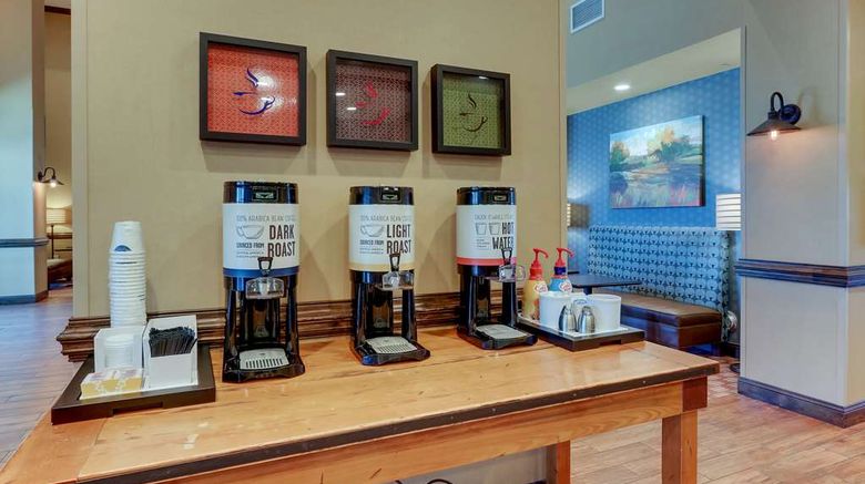 <b>Hampton Inn & Suites Hartsville Restaurant</b>. Images powered by <a href="https://iceportal.shijigroup.com/" title="IcePortal" target="_blank">IcePortal</a>.