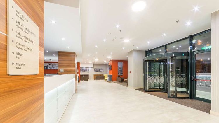 Hampton by Hilton Iasi Lobby