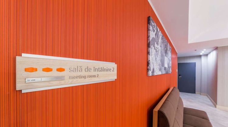 Hampton by Hilton Iasi Lobby