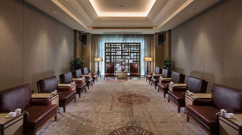 <b>Hilton Jiuzhaigou Resort Meeting</b>. Images powered by <a href="https://iceportal.shijigroup.com/" title="IcePortal" target="_blank">IcePortal</a>.